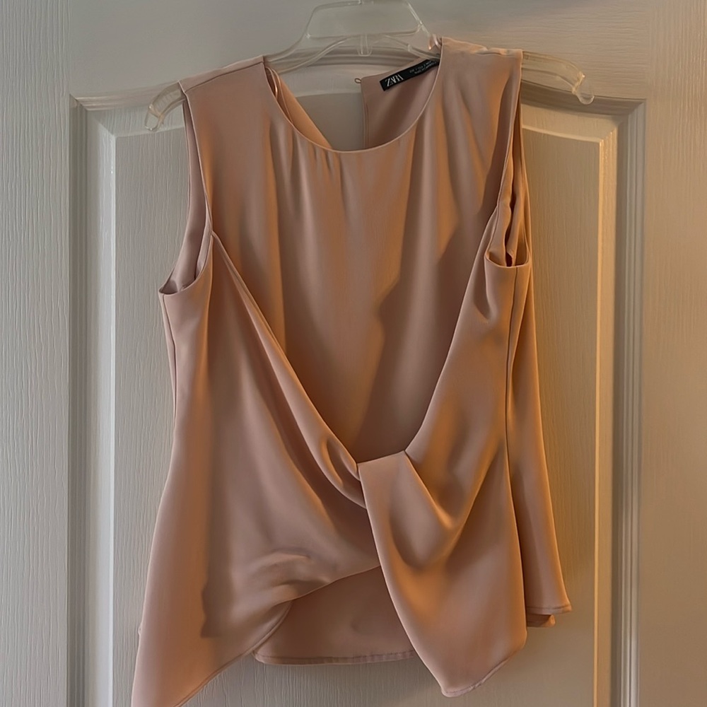 Zara size small blouse sleeveless